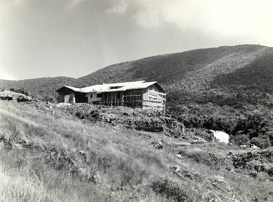 Construção do restaurante do Véu das Noivas