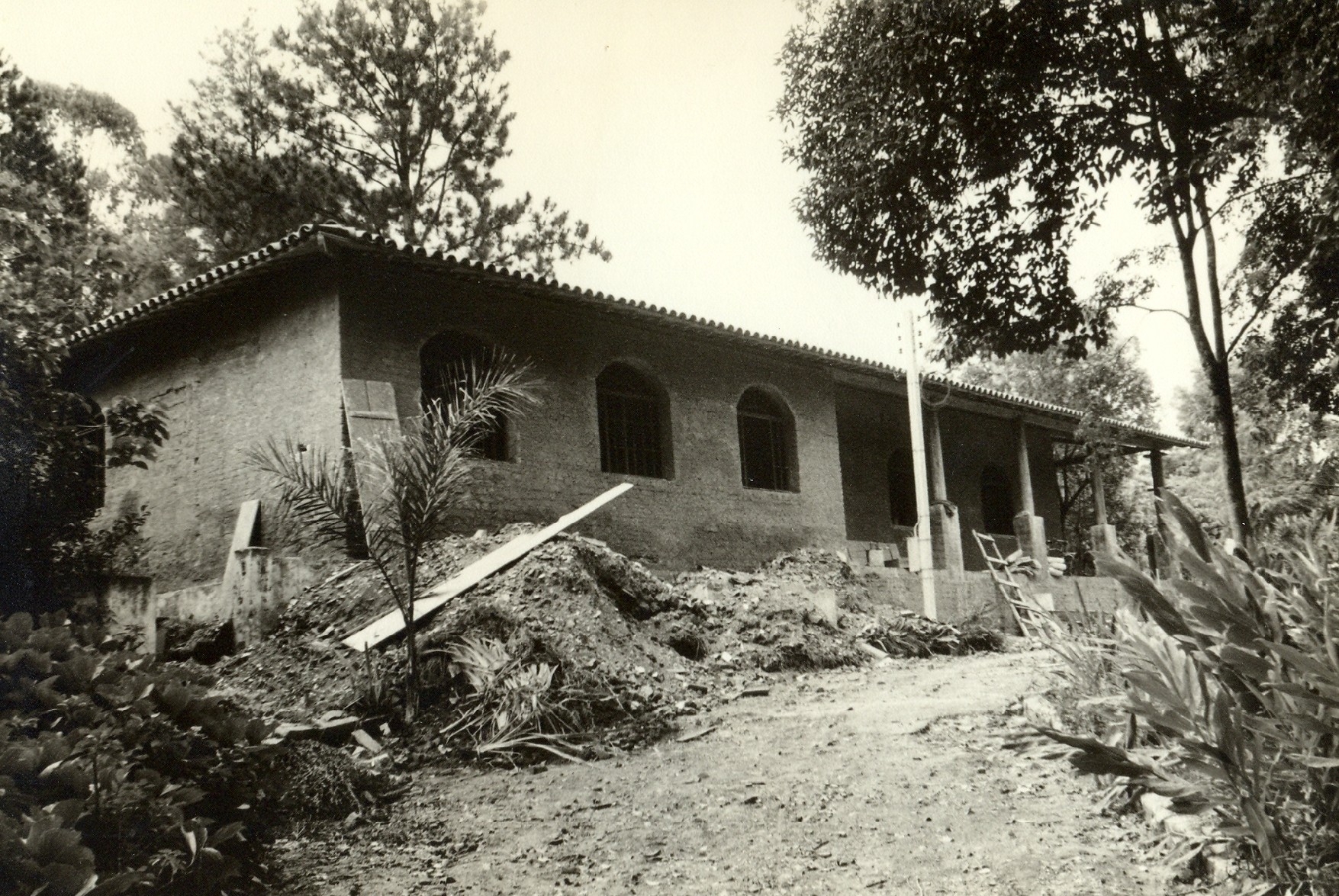Construção do Museu Histórico e Geográfico de Poços de Caldas no Country  Club