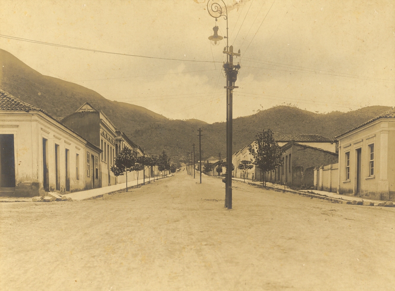 Rua Marques do Paraná (atual Rua Assis Figueiredo)